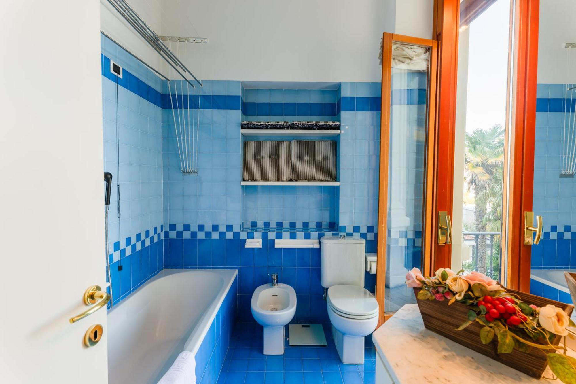 Regal Villa With Como Lake View And Free Parking Bellagio Buitenkant foto