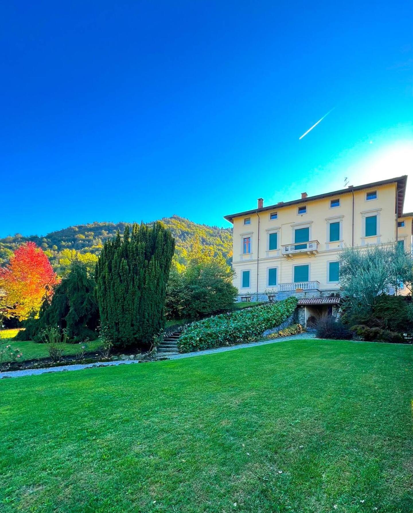 Regal Villa With Como Lake View And Free Parking Bellagio Buitenkant foto